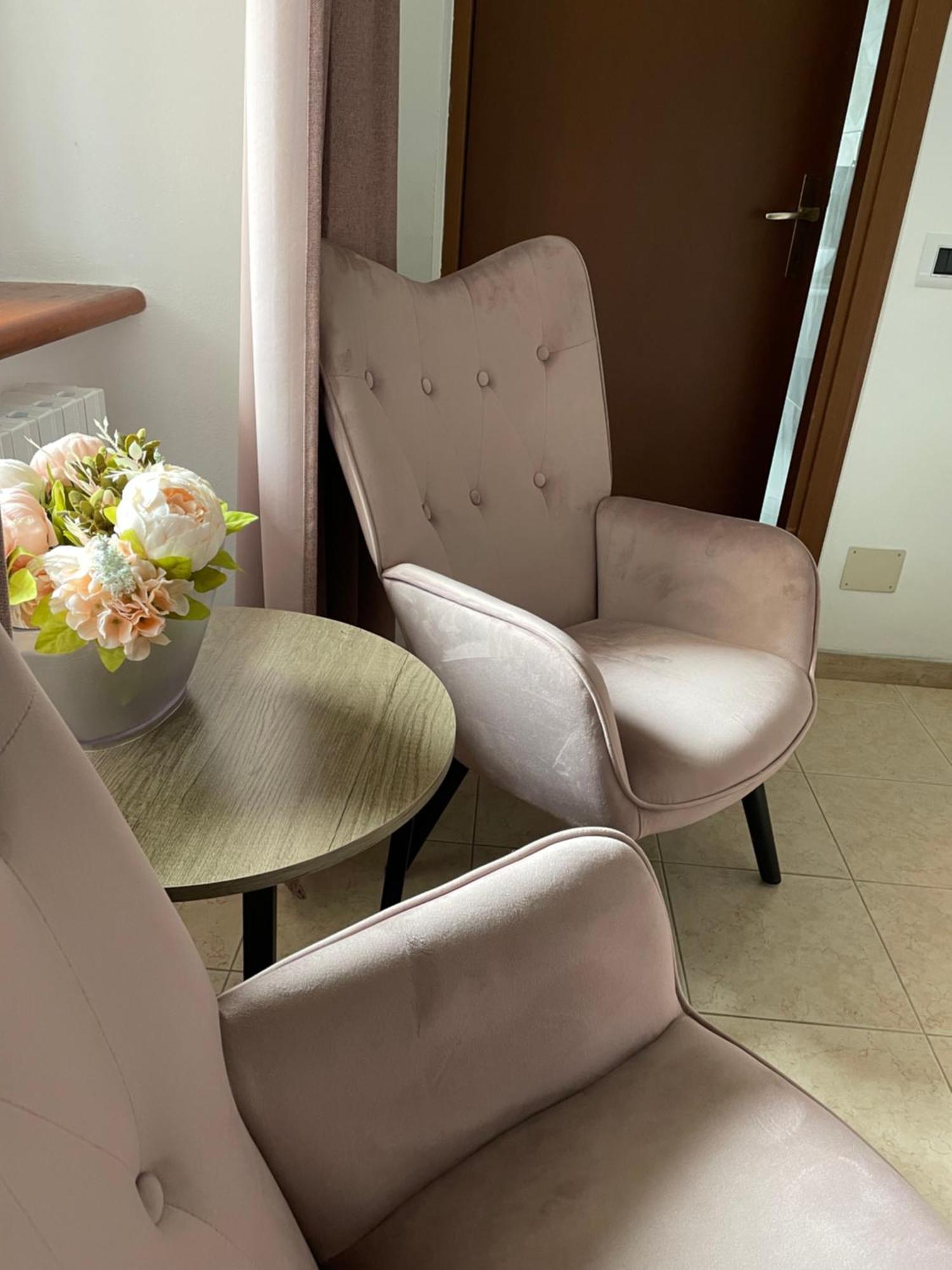 Peonia Apartment - Appartamento Vista Lago เลซเซโน ภายนอก รูปภาพ