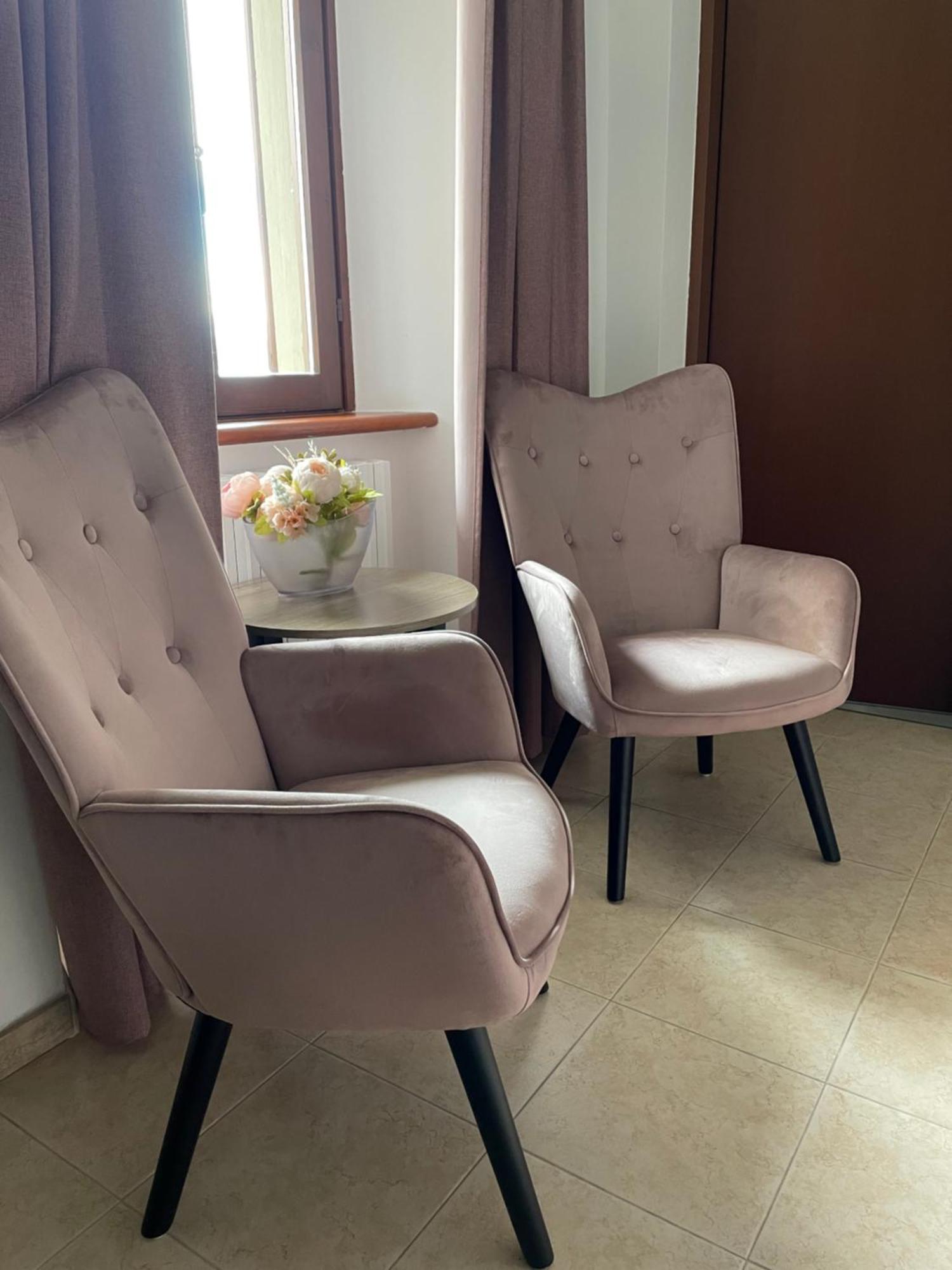 Peonia Apartment - Appartamento Vista Lago เลซเซโน ภายนอก รูปภาพ